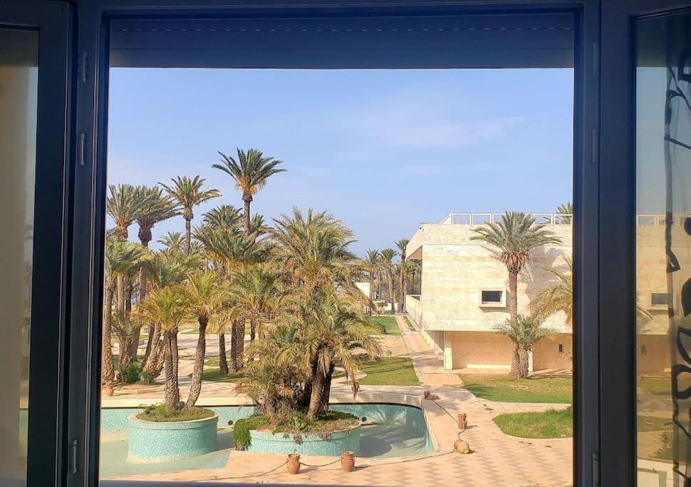 Appartement En Bord De Mer Monastir Exterior photo